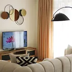 Luxury Apartment With King-Size Bed And Fast Wi-Fi
