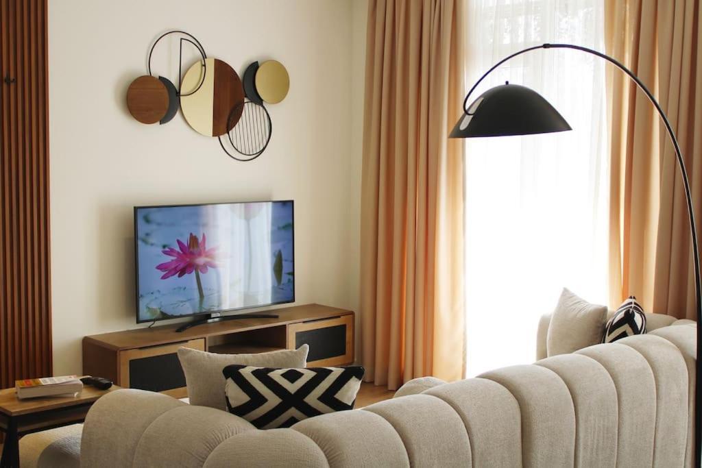 Luxury With King-size Bed And Fast Wi-fi